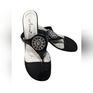 Annie Faux Black Patent Leather Jewelled Slip-On Sandals - Size 8.5